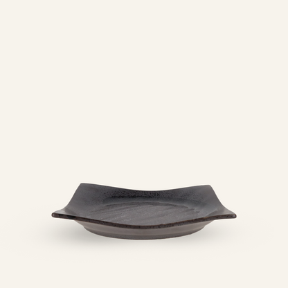 Assiette carrée faïence fine Minoyaki "kurosara"
