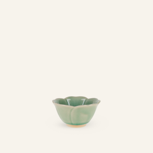 Setoyaki ceramic flower amuse bouche bowl