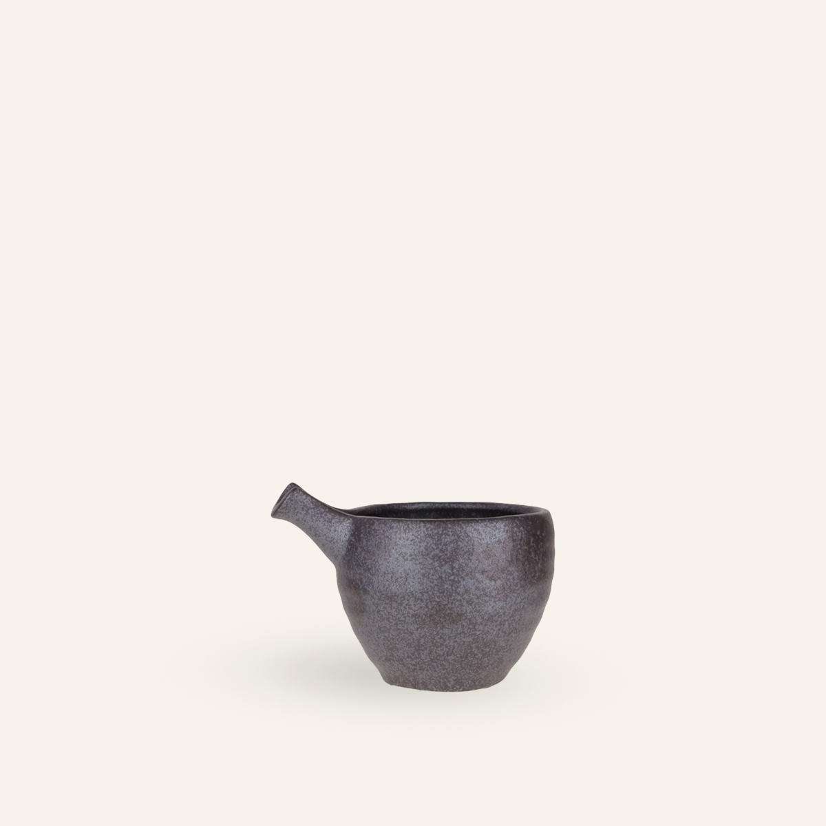 Carafe à saké faïence fine Minoyaki "tetsu"