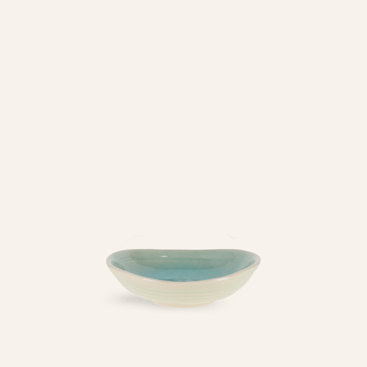 Small deep plate in fine earthenware Minoyaki "Akari"