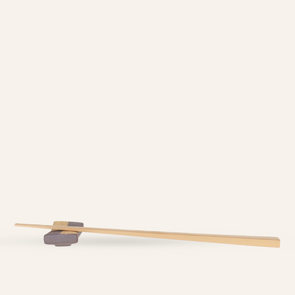 Minoyaki "shikaku" fine earthenware chopstick rest