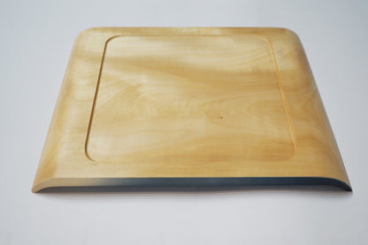 Assiette rectangulaire en bois de marronier du Japon Tochi teint à l'indigo