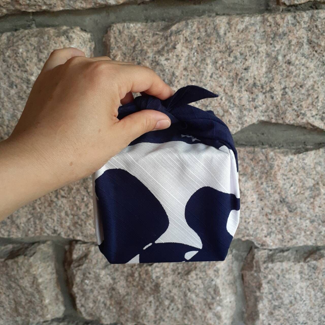 "Vent" cotton Furoshiki by Keisuke Serizawa