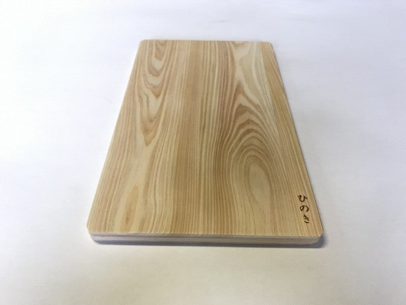 Fine planche a découper en cyprès Hinoki