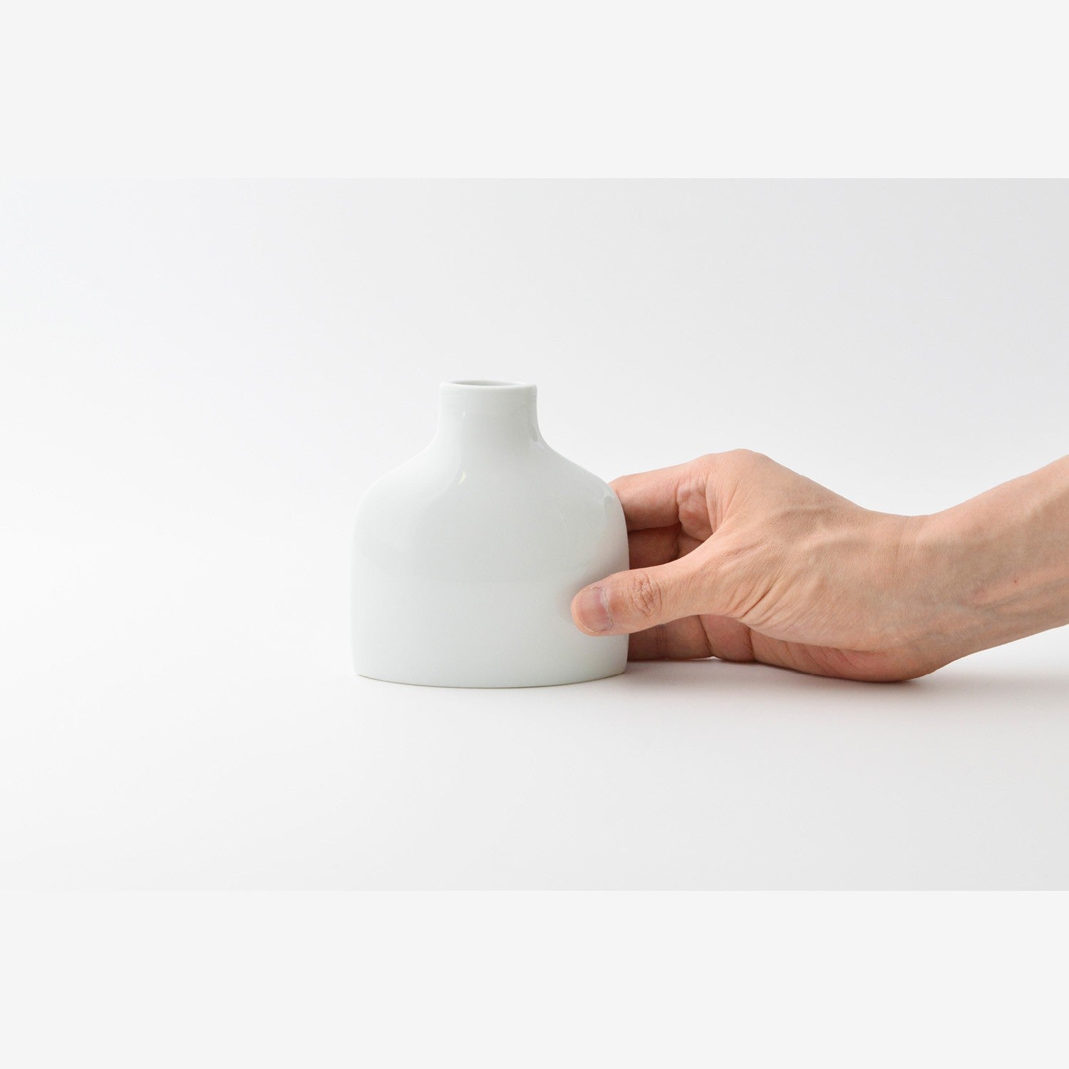 Vase blanc en porcelaine Hasamiyaki "Kodomo" 200ml