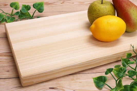 Planche a découper en cyprès Hinoki