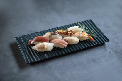 Plat chêne strié teint à l'indigo M