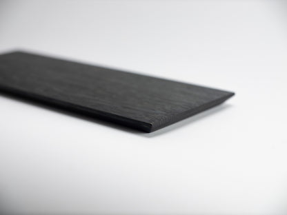 Plat en chêne teint à l'indigo S