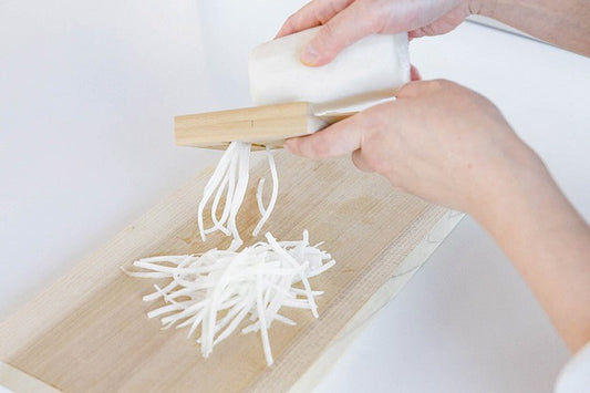 Rape en bois pour coupe en julienne