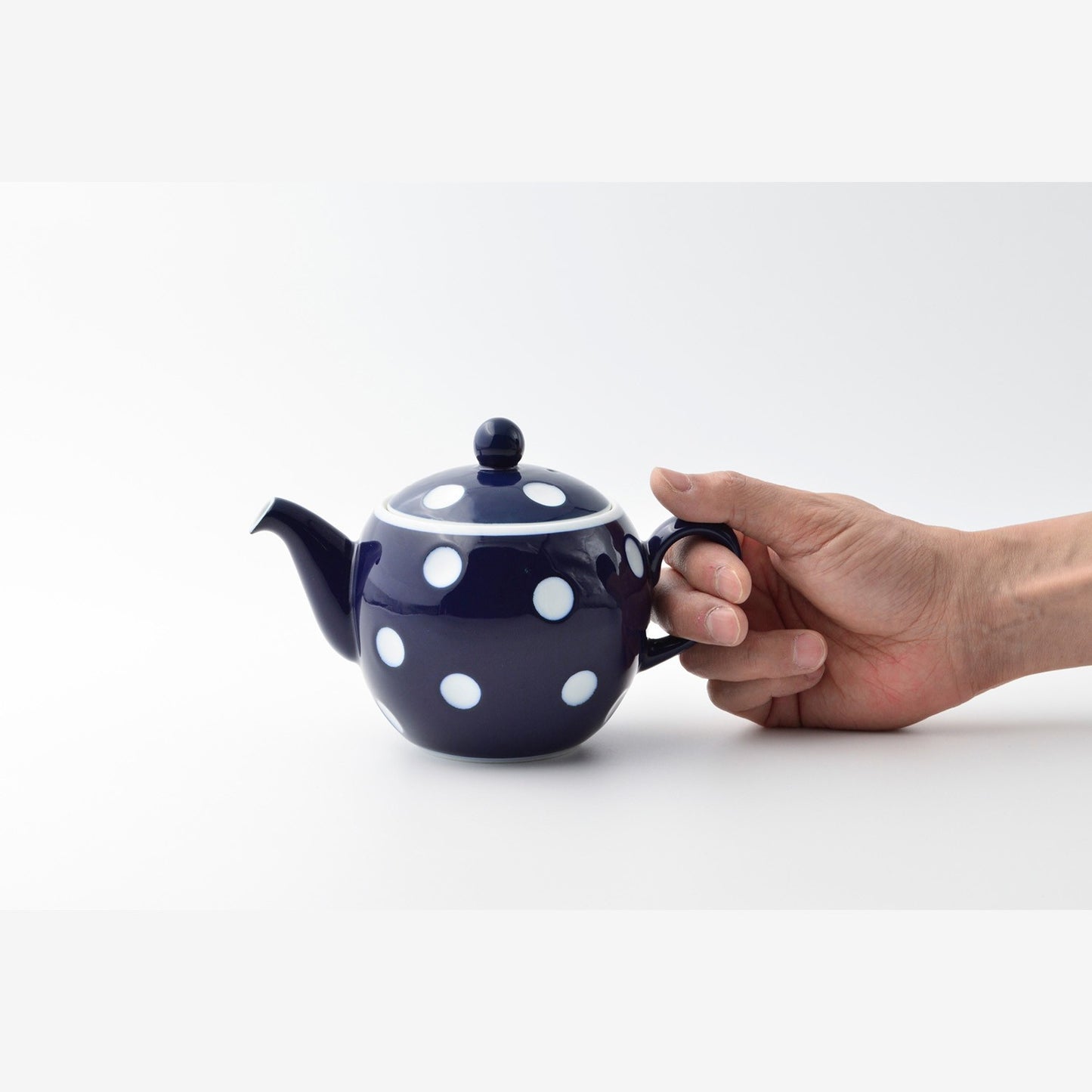 Théière bleue en porcelaine Aritayaki "Negaposi" 400ml